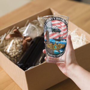 NEW AMO Shaker pint glass